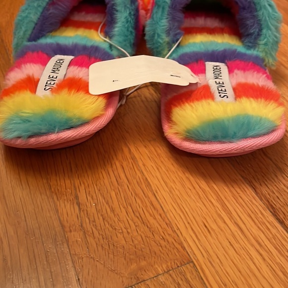 🔥HP🔥 Steve Madden Kloos Multi-Color Fuzzy Slip-On Slippers. Size Large. NEW!! - Picture 4 of 7